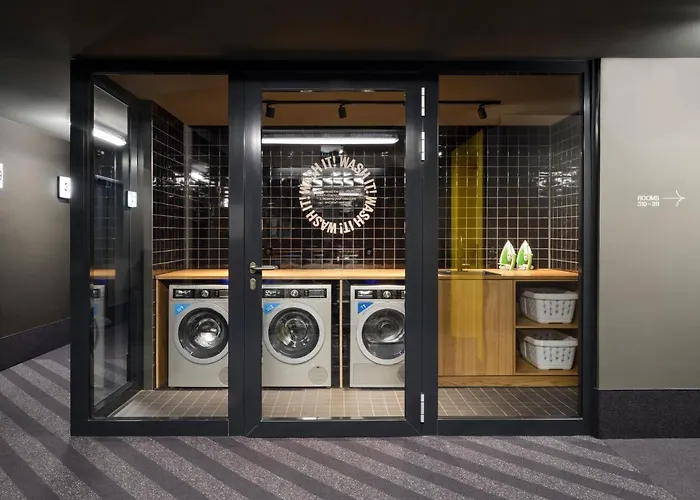 Stayery - Vw Tor 17 Отель Вольфсбург